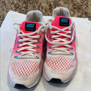 Nike Zoom Pegasus 34 Pink and White Running Shoes